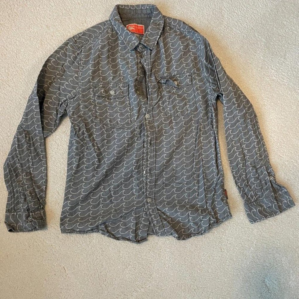 Modern Amusement Long Sleeve Grey Button Down with Wave Pattern